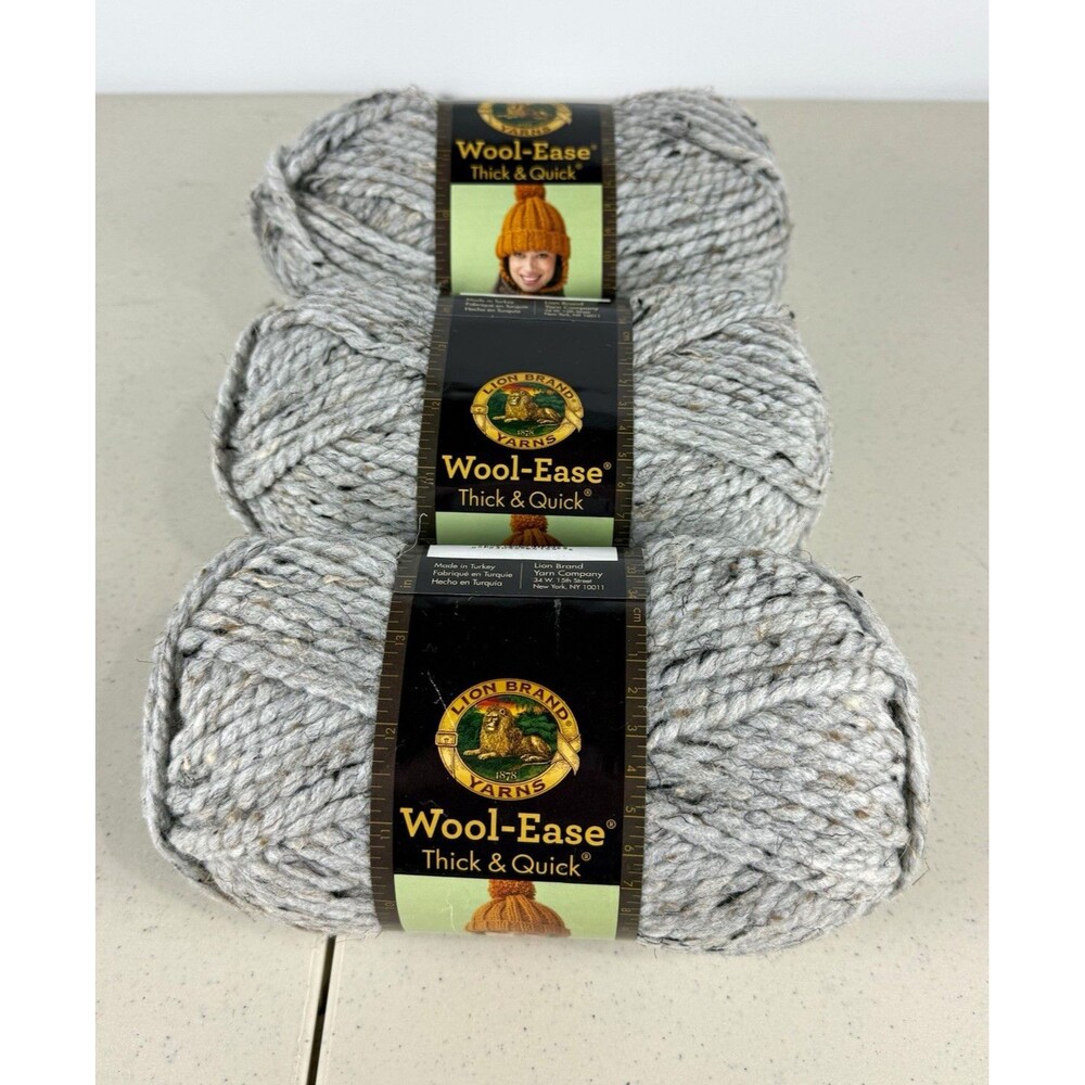 Lion Brand Wool-Ease Thick & Quick Super Bulky Yarn Lot of 3 Skeins Gray MPN 640